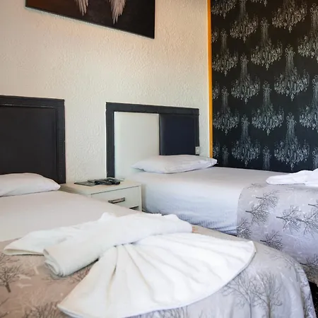 ホテル Imrens Çeşme