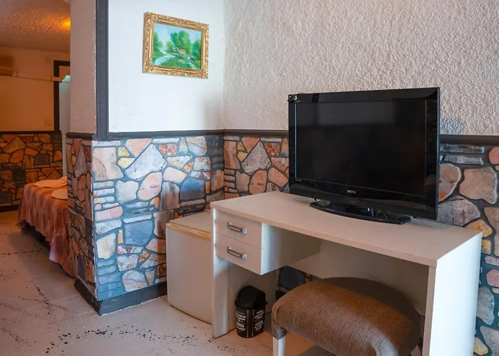 Imrens Ξενοδοχείο *